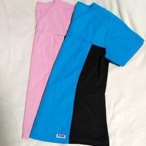 Mobb flexi v-neck scrub top